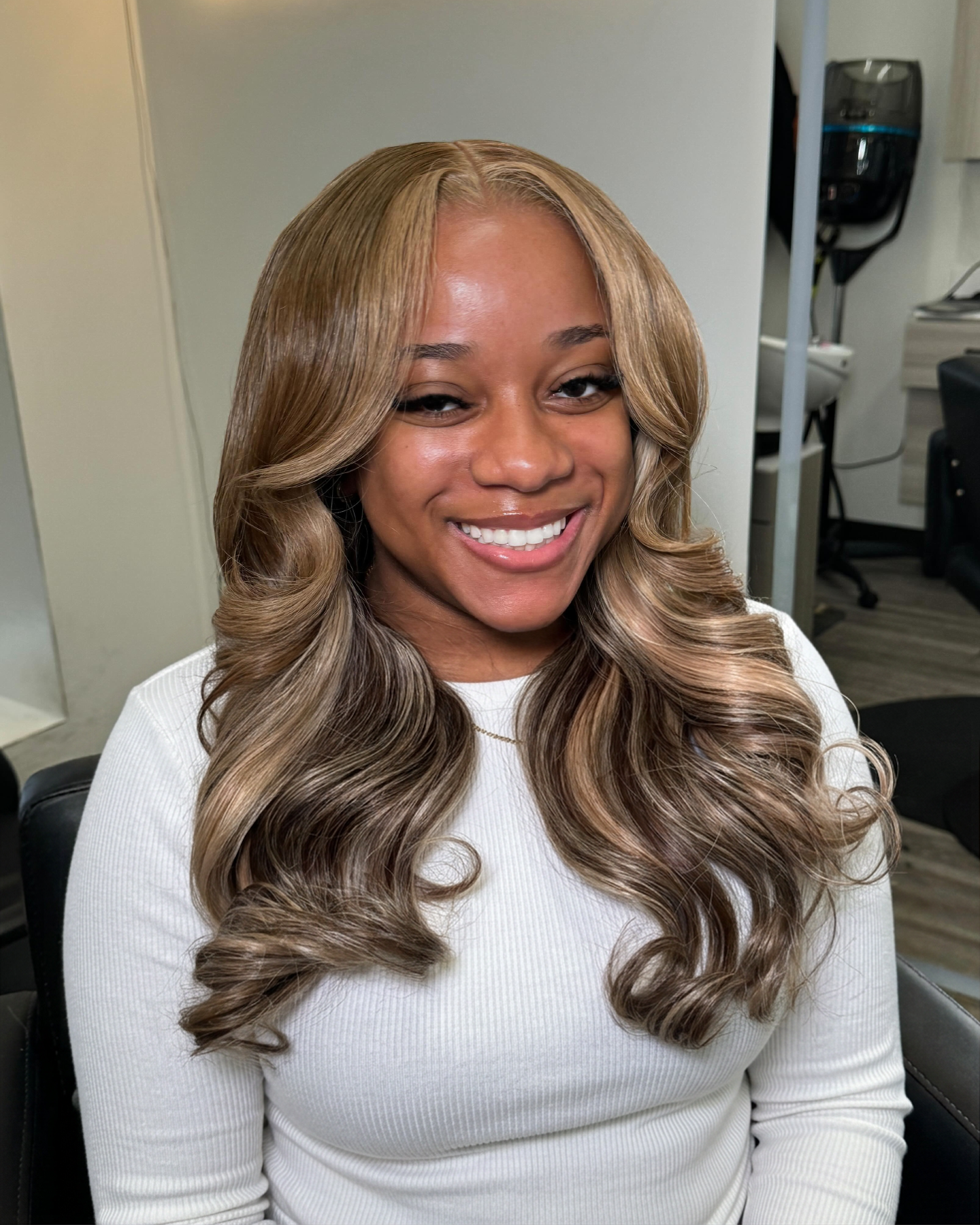 ASHLEI HAIR CO
